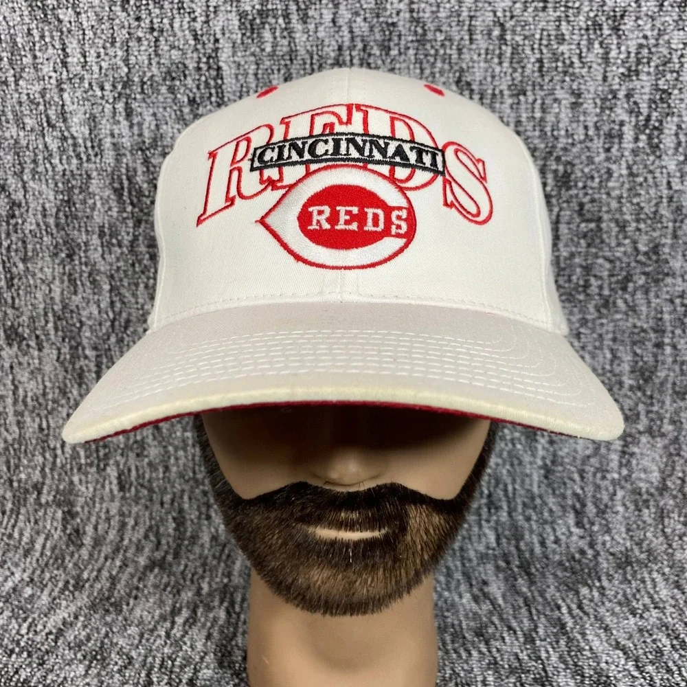 Vintage Cincinnati Reds Hat OC Outdoor Cap Snapback White MLB Genuine Red Logo